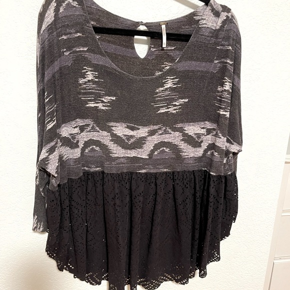 Free People 3/4 sleeve shirt - Picture 4 of 7